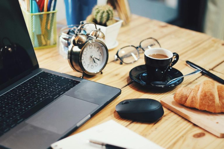 Behind the Scenes - A Day in the Life of a Virtual Assistant & Web Strategist